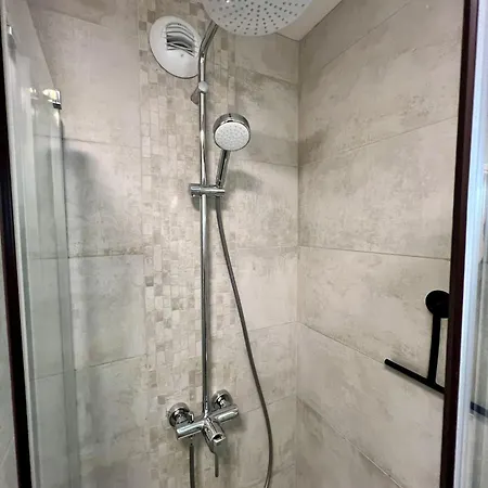 Climatise, Cosy Et Calme Au Centre